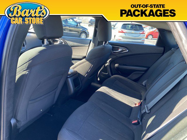 Used 2016 Chrysler 200 Limited FWD image 18
