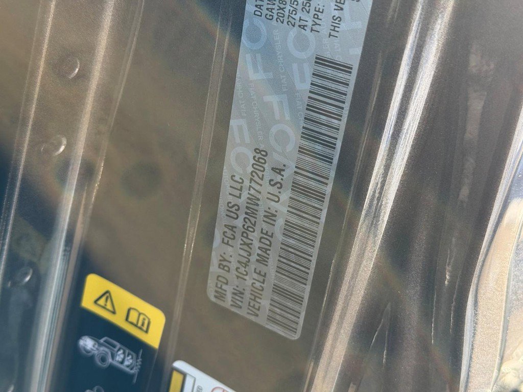 Used 2021 Jeep Wrangler Unlimited Sahara image 23