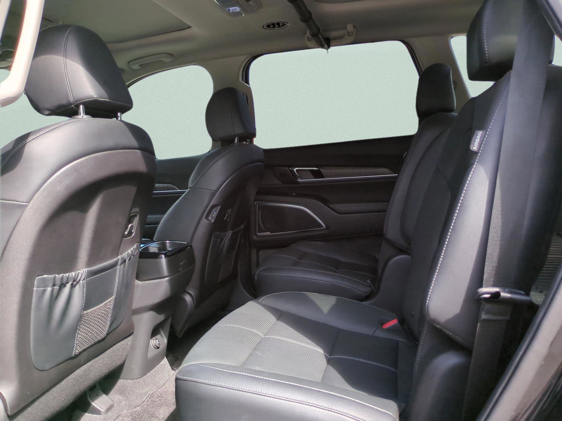 Used 2023 Kia Telluride SX image 10