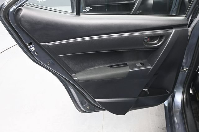 Used 2019 Toyota Corolla L FWD image 12