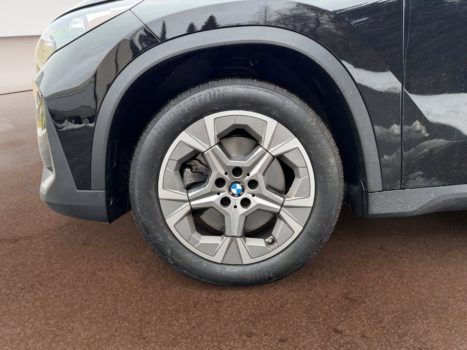 Used 2023 BMW X1 xDrive28i image 4