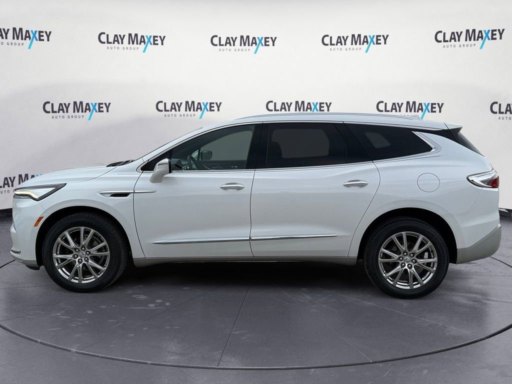 Used 2023 Buick Enclave Premium w/ Experience Buick Package image 2