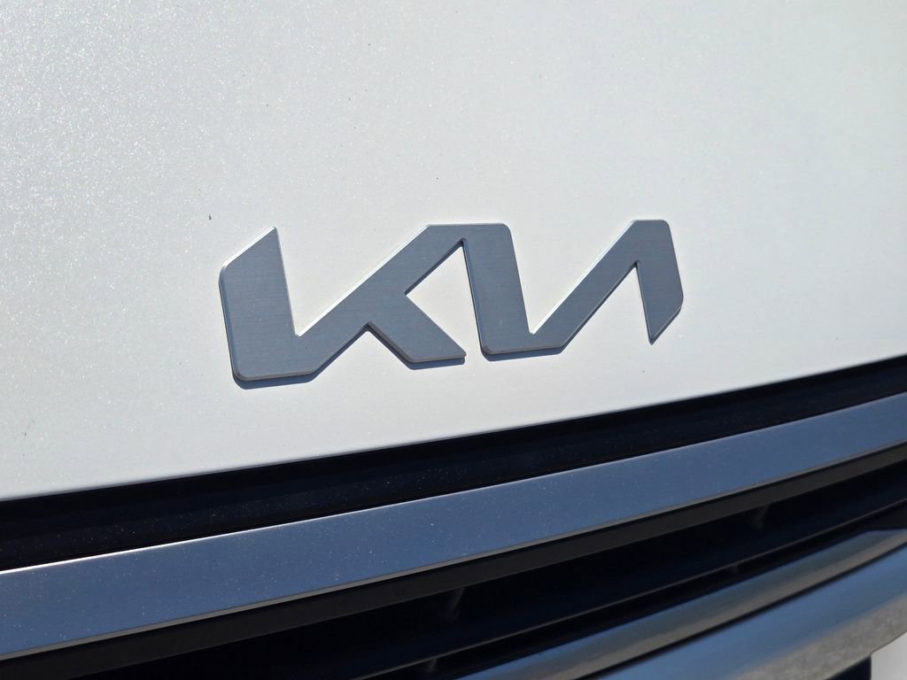 Used 2025 Kia K4 FWD image 5