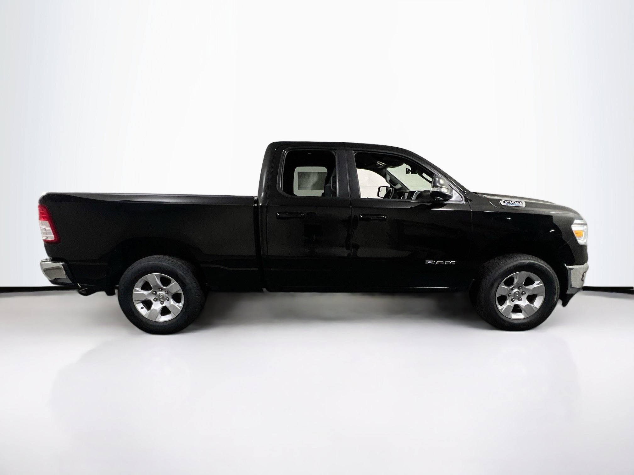 Used 2022 RAM 1500 Big Horn AWD/4WD image 4