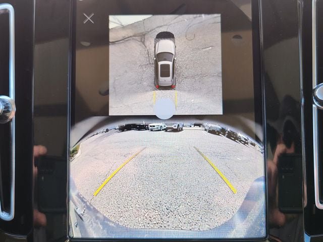 New 2026 Volvo XC40 B5 Plus w/ Protection Package Premier AWD/4WD image 21