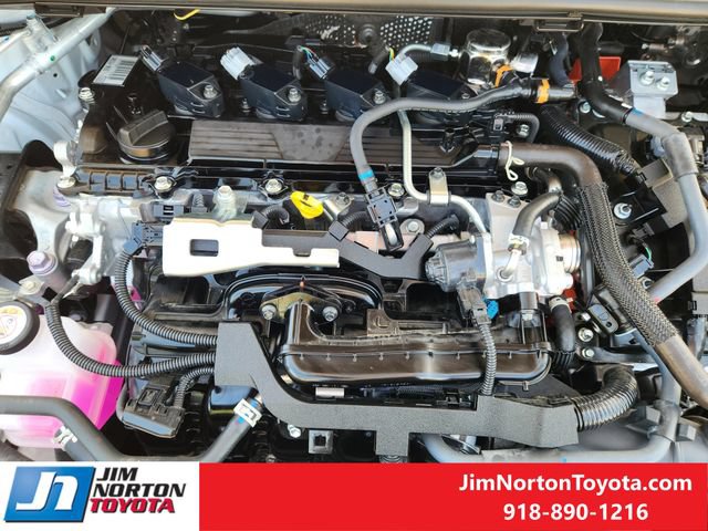 Used 2025 Toyota Prius LE FWD image 29