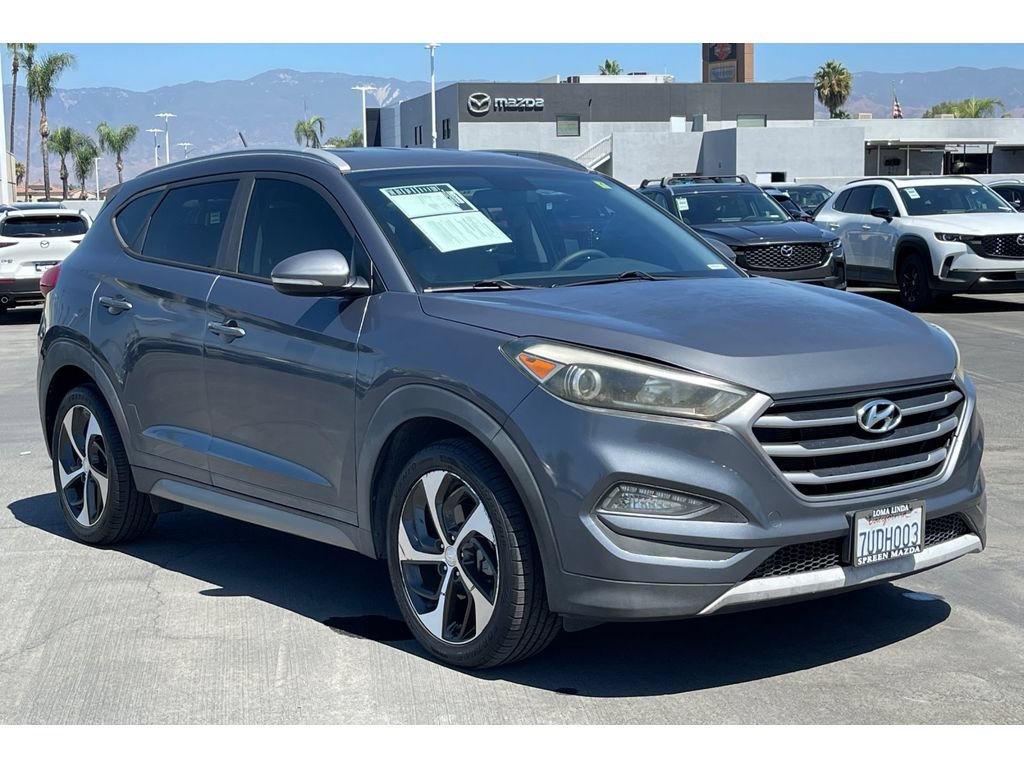 Used 2017 Hyundai Tucson Sport w/ Cargo Package FWD image 9