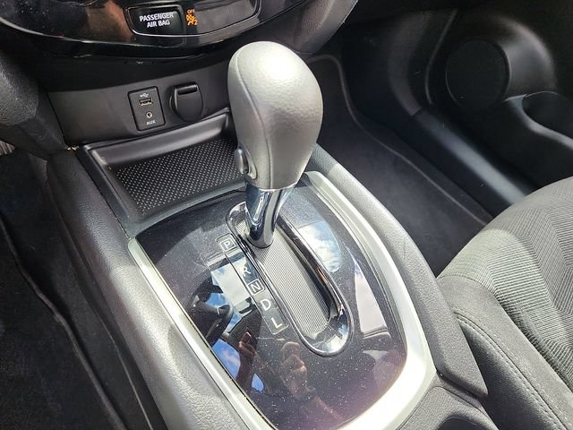 Used 2014 Nissan Rogue SV w/ SV Premium Package AWD/4WD image 15