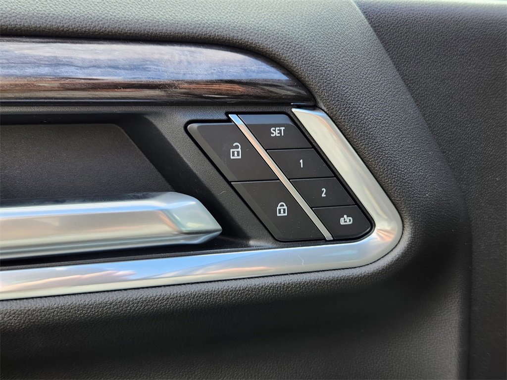 New 2026 Chevrolet Silverado 3500 LTZ w/ LTZ Convenience Package image 21