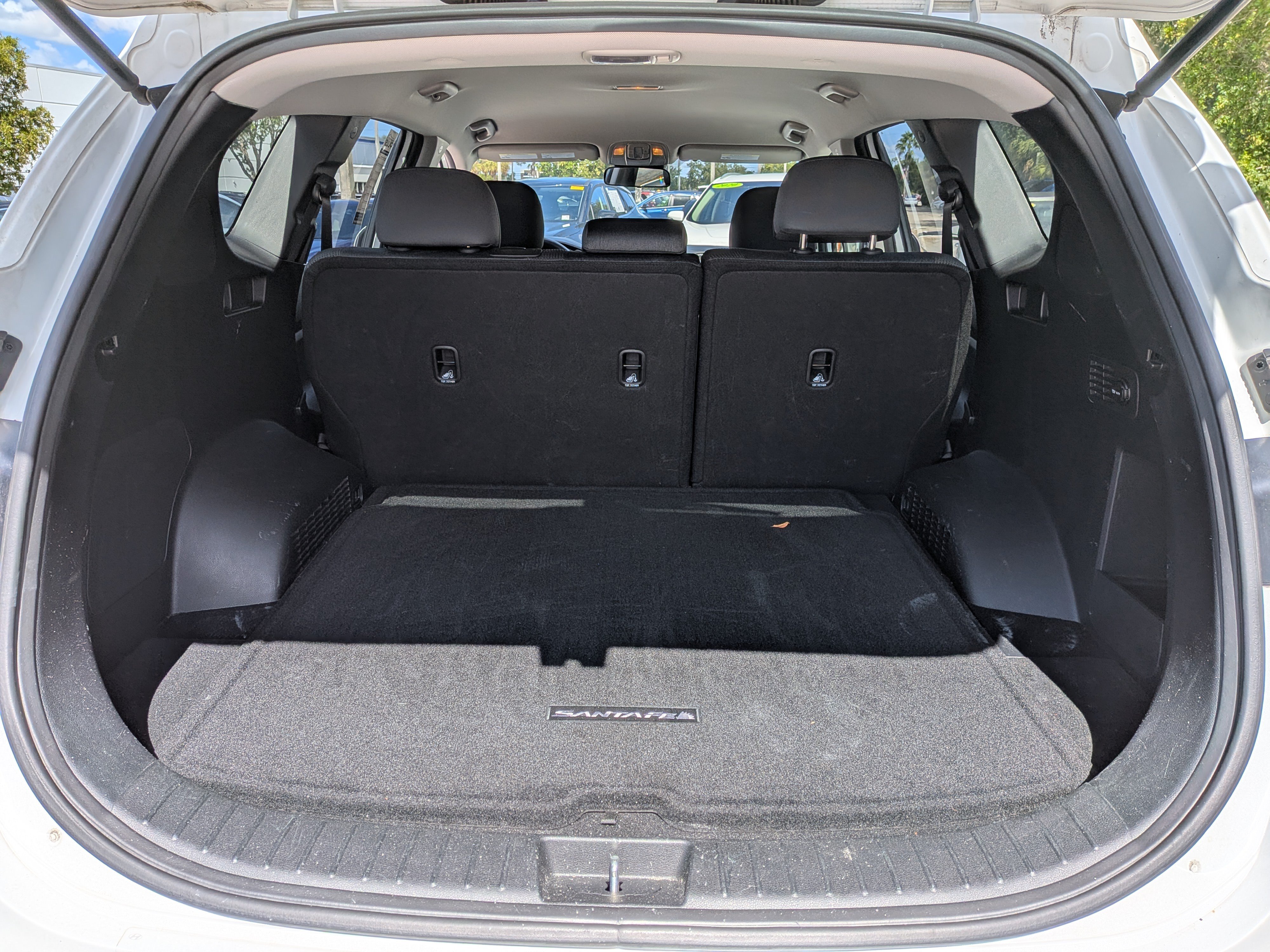 Used 2019 Hyundai Santa Fe SE AWD/4WD image 13