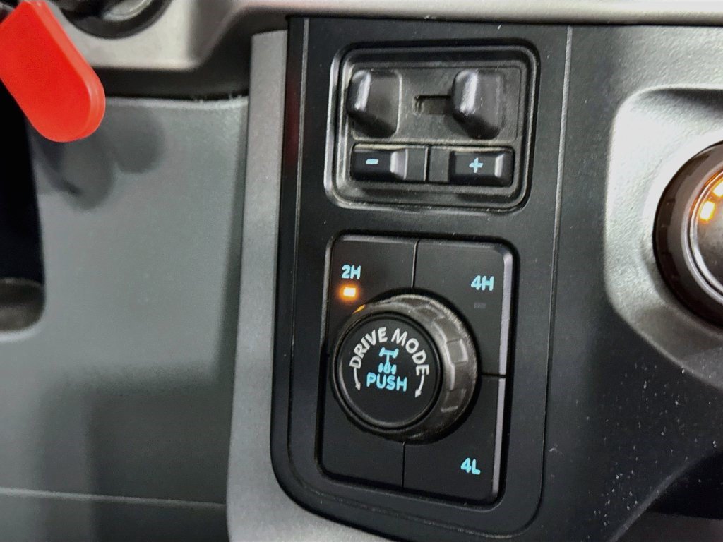 Used 2022 Ford F150 XLT w/ XTR Package AWD/4WD image 40