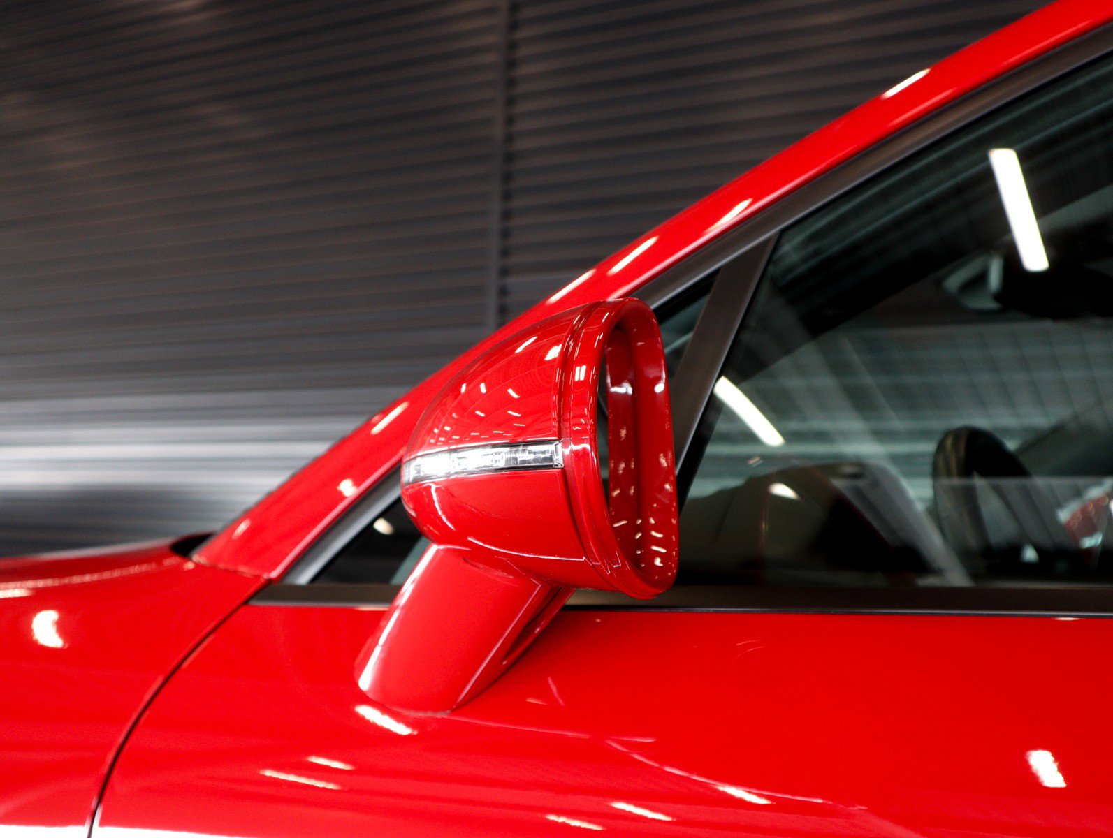 Certified 2022 Porsche Macan image 25