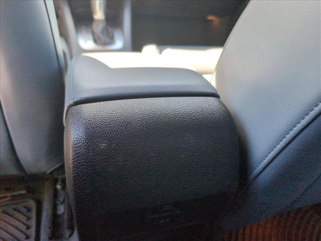 Used 2013 Volkswagen Eos Executive FWD image 19
