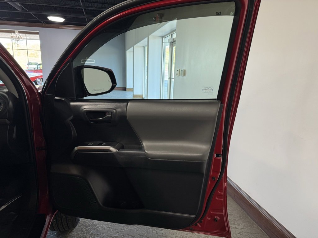 Used 2023 Toyota Tacoma SR5 image 21