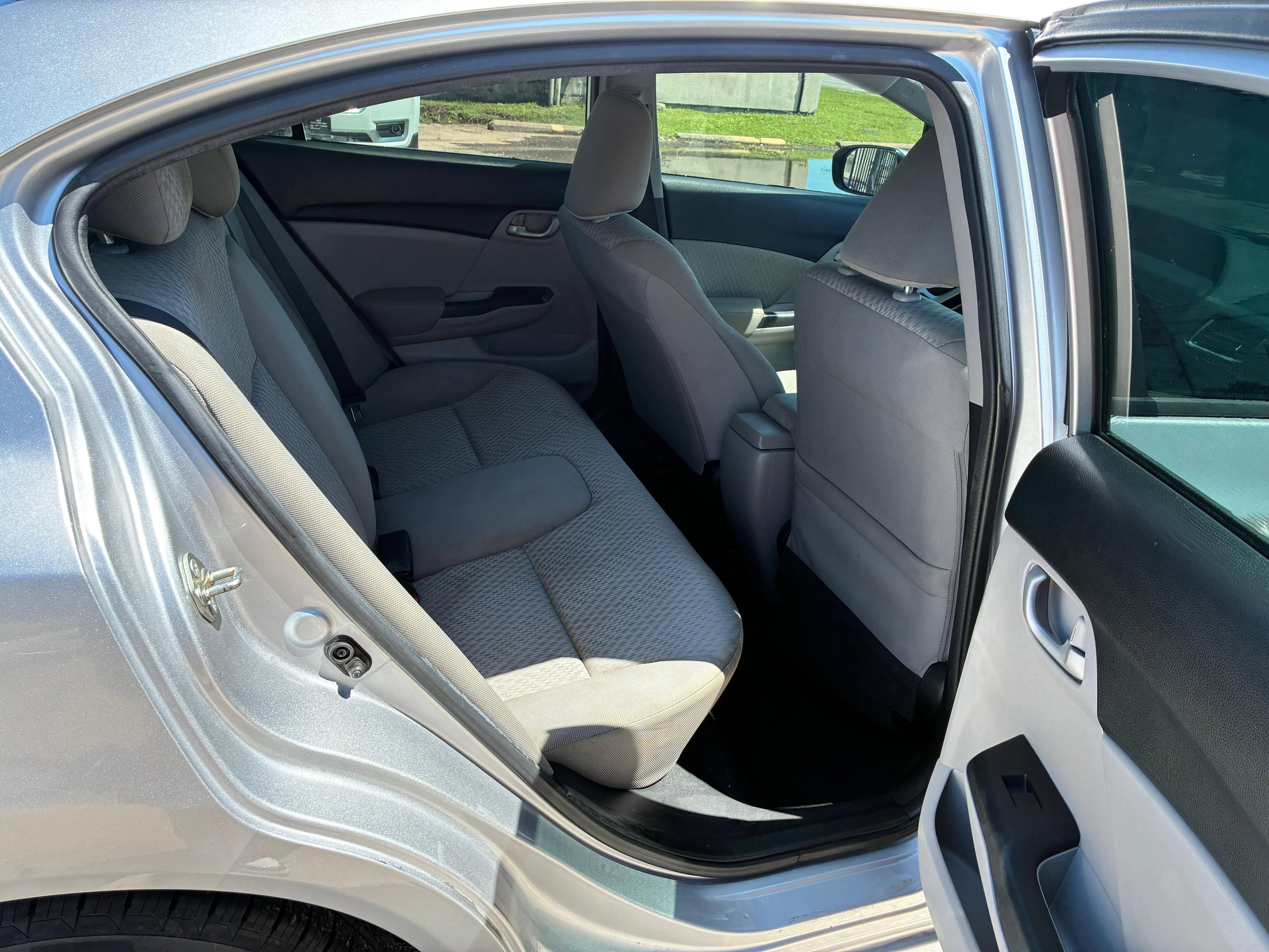 Used 2015 Honda Civic LX image 4