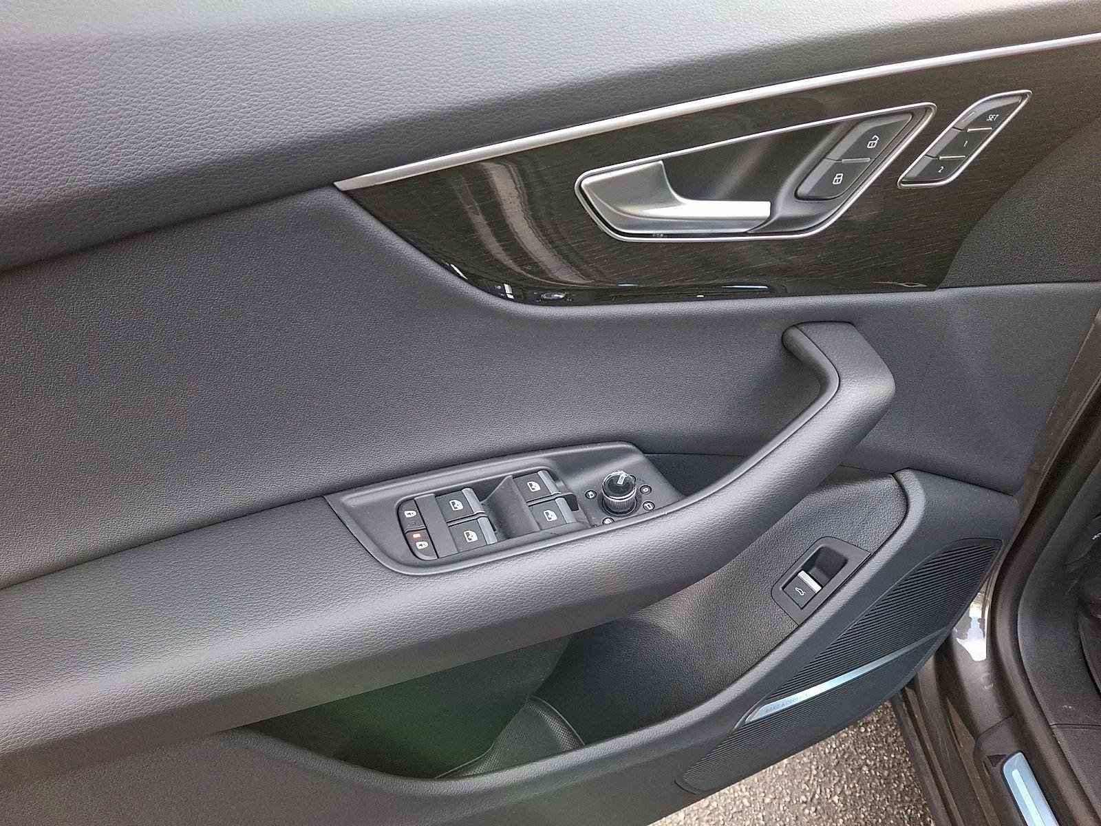 New 2026 Audi Q8 Premium image 10