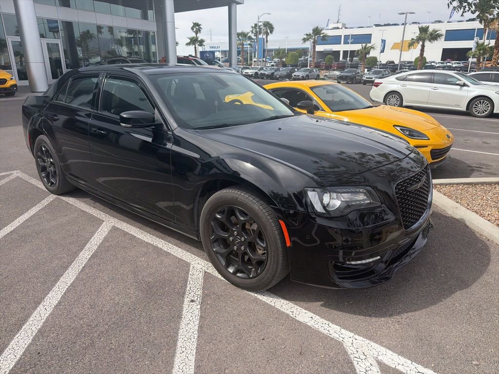 Used 2023 Chrysler 300 Touring L w/ Popular Equipment Group image 35