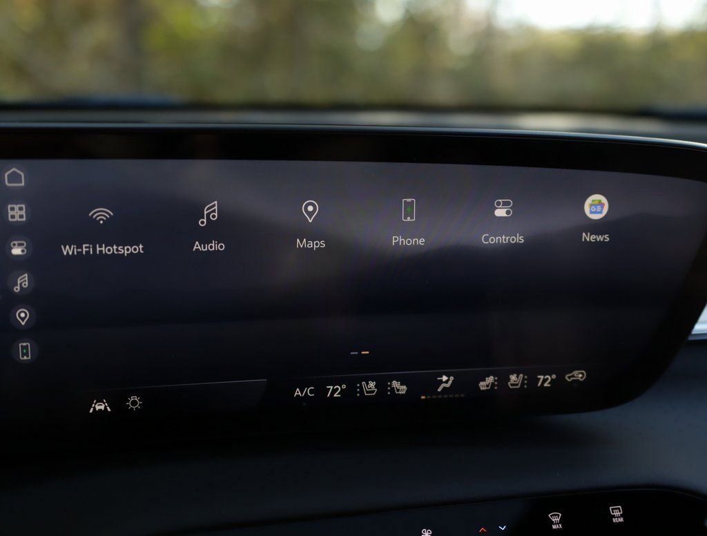 New 2026 Buick Enclave Avenir w/ Super Cruise Package image 17