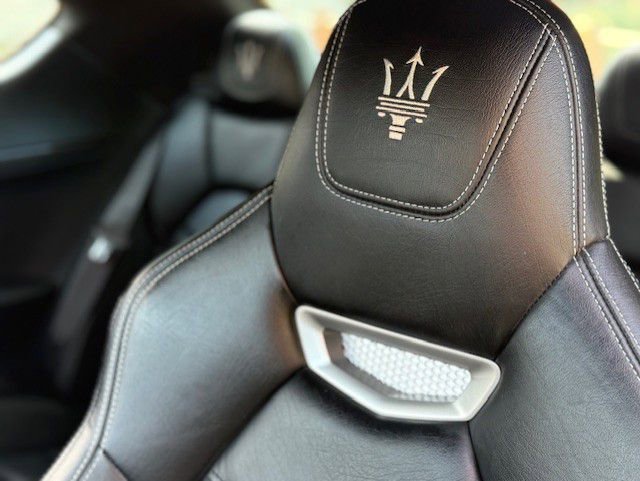 Used 2017 Maserati GranTurismo Sport RWD image 22