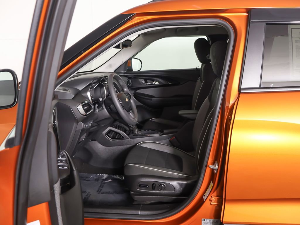 Used 2022 Chevrolet TrailBlazer LT AWD/4WD image 26