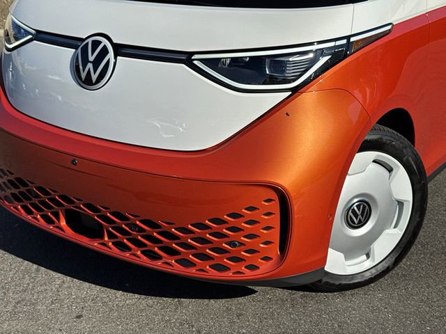 New 2025 Volkswagen ID. Buzz 1st Edition image 8