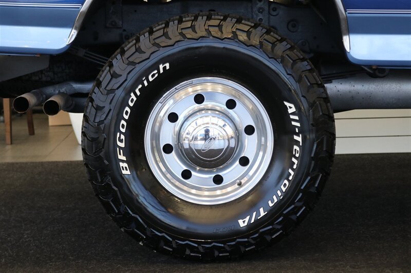 Used 1997 Ford F250 4x4 Regular Cab Heavy Duty image 57