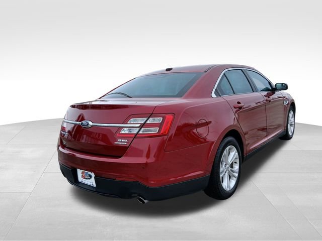 Used 2017 Ford Taurus SEL image 5