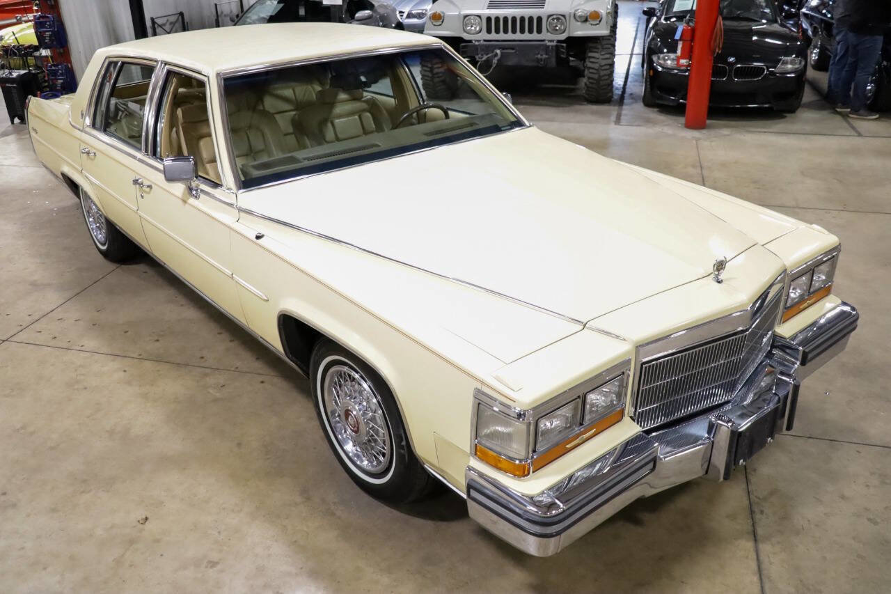 Used 1986 Cadillac Brougham Brougham image 14