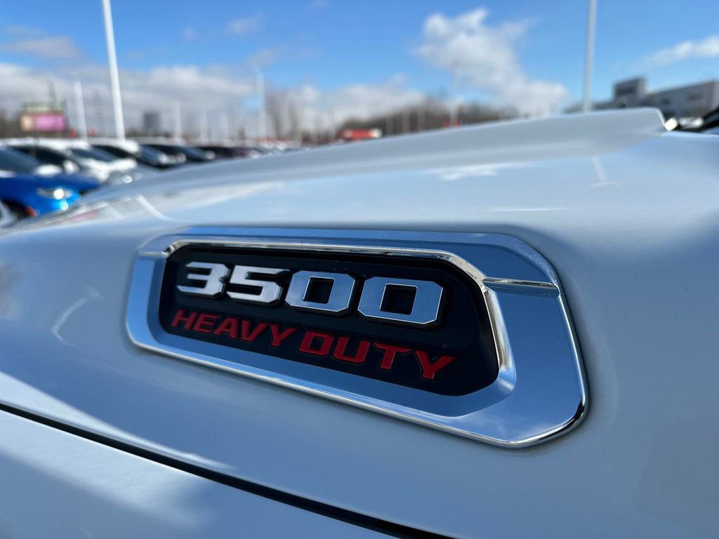 Used 2024 RAM 3500 Tradesman w/ Chrome Appearance Group image 52