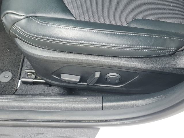 Used 2023 Kia K5 GT-Line image 17