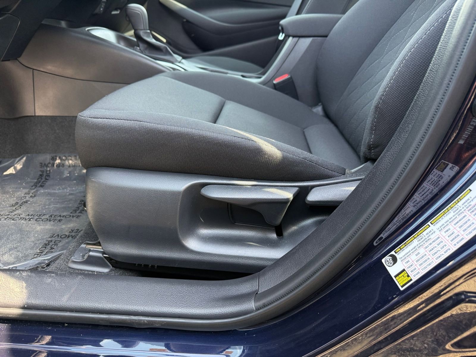 Used 2025 Toyota Corolla LE image 22