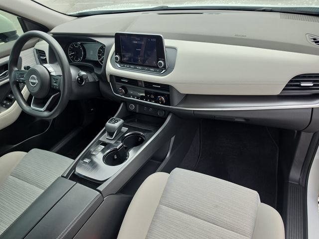 Certified 2023 Nissan Rogue SV FWD image 11