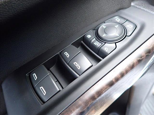 Used 2023 GMC Sierra 3500 Denali image 18