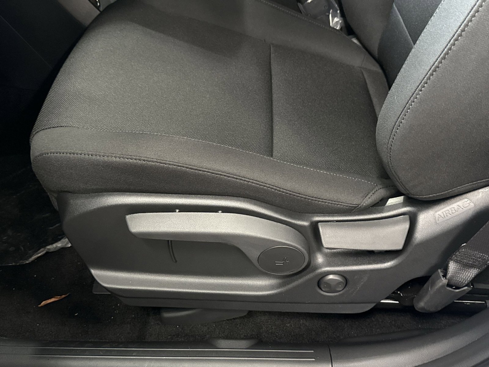 New 2026 Hyundai Santa Fe SE image 14