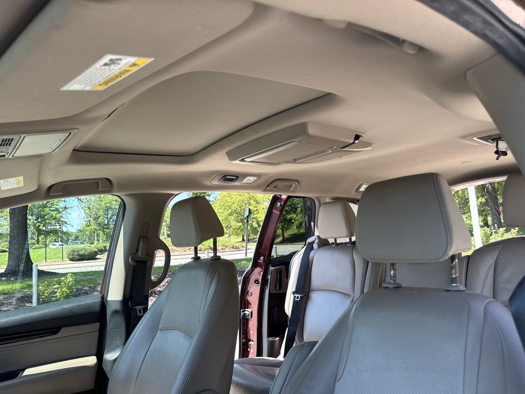 Certified 2019 Honda Odyssey Elite image 31