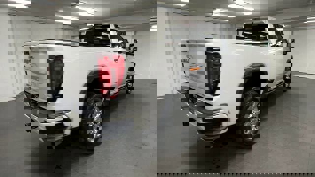 Certified 2022 GMC Sierra 2500 Denali w/ Denali Ultimate Package image 8