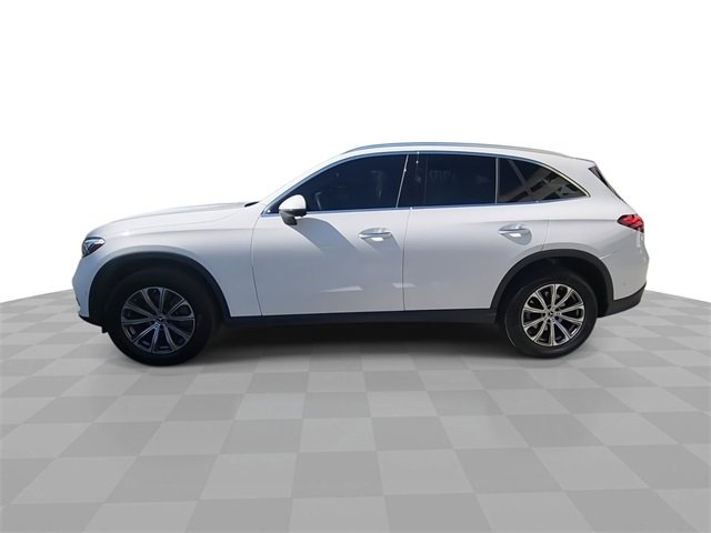 Used 2024 Mercedes-Benz GLC 300 4MATIC image 5