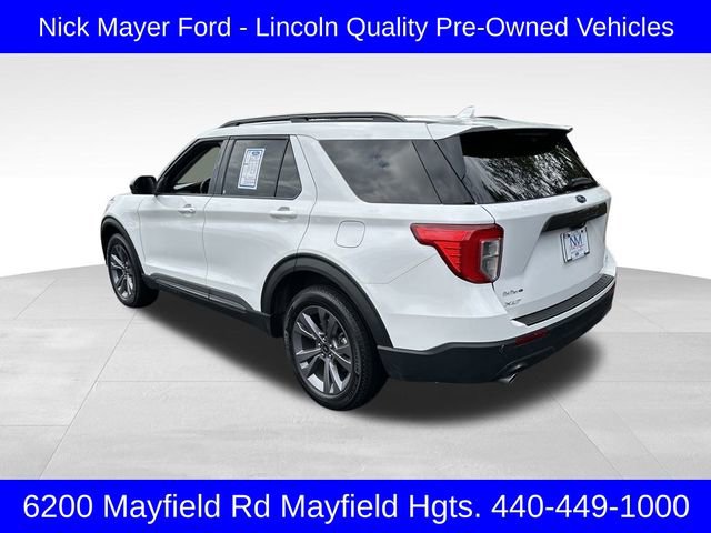 Used 2022 Ford Explorer XLT w/ Equipment Group 202A image 5