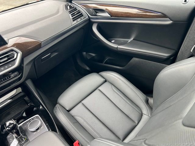 Used 2023 BMW X3 xDrive30i image 11