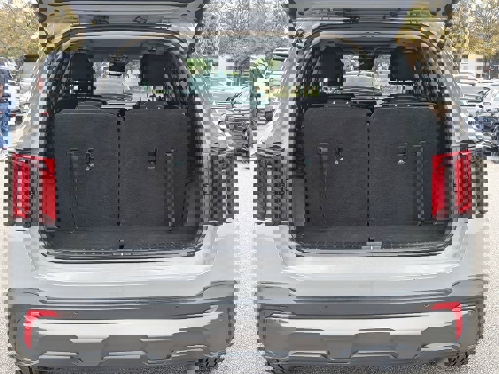 Used 2024 Kia Sorento SX image 8