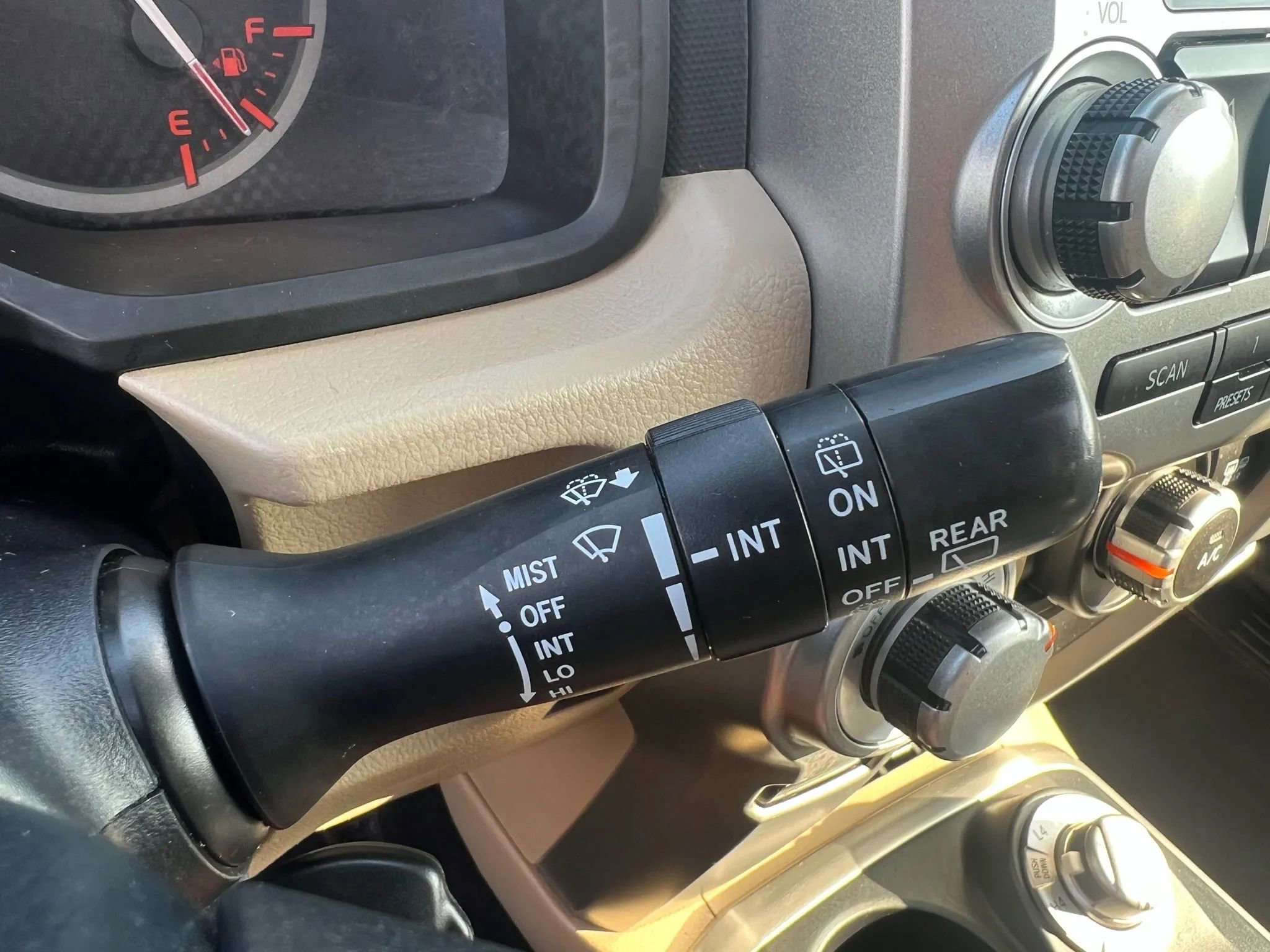 Used 2013 Toyota 4Runner SR5 image 47