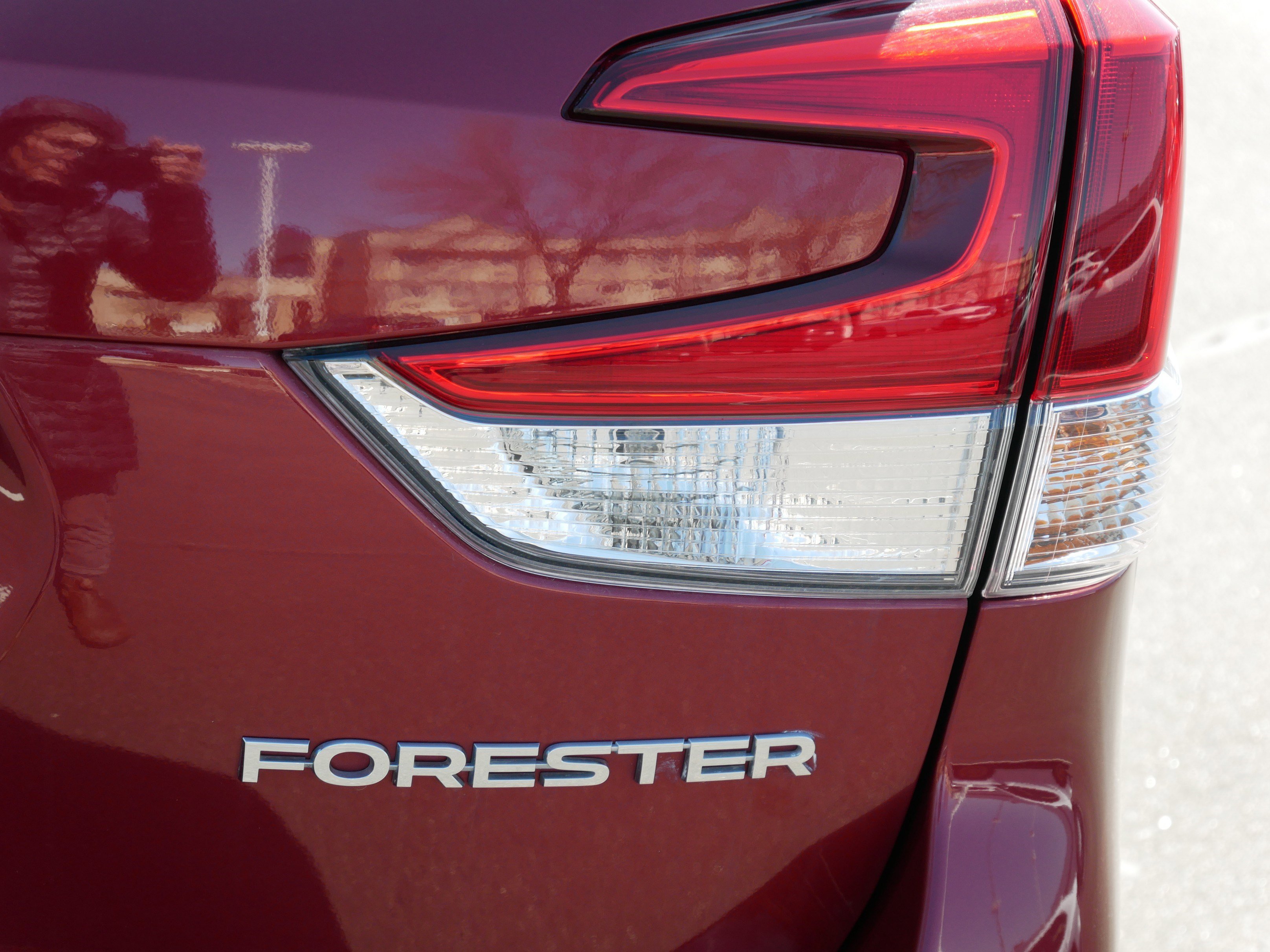 Used 2022 Subaru Forester Limited image 17