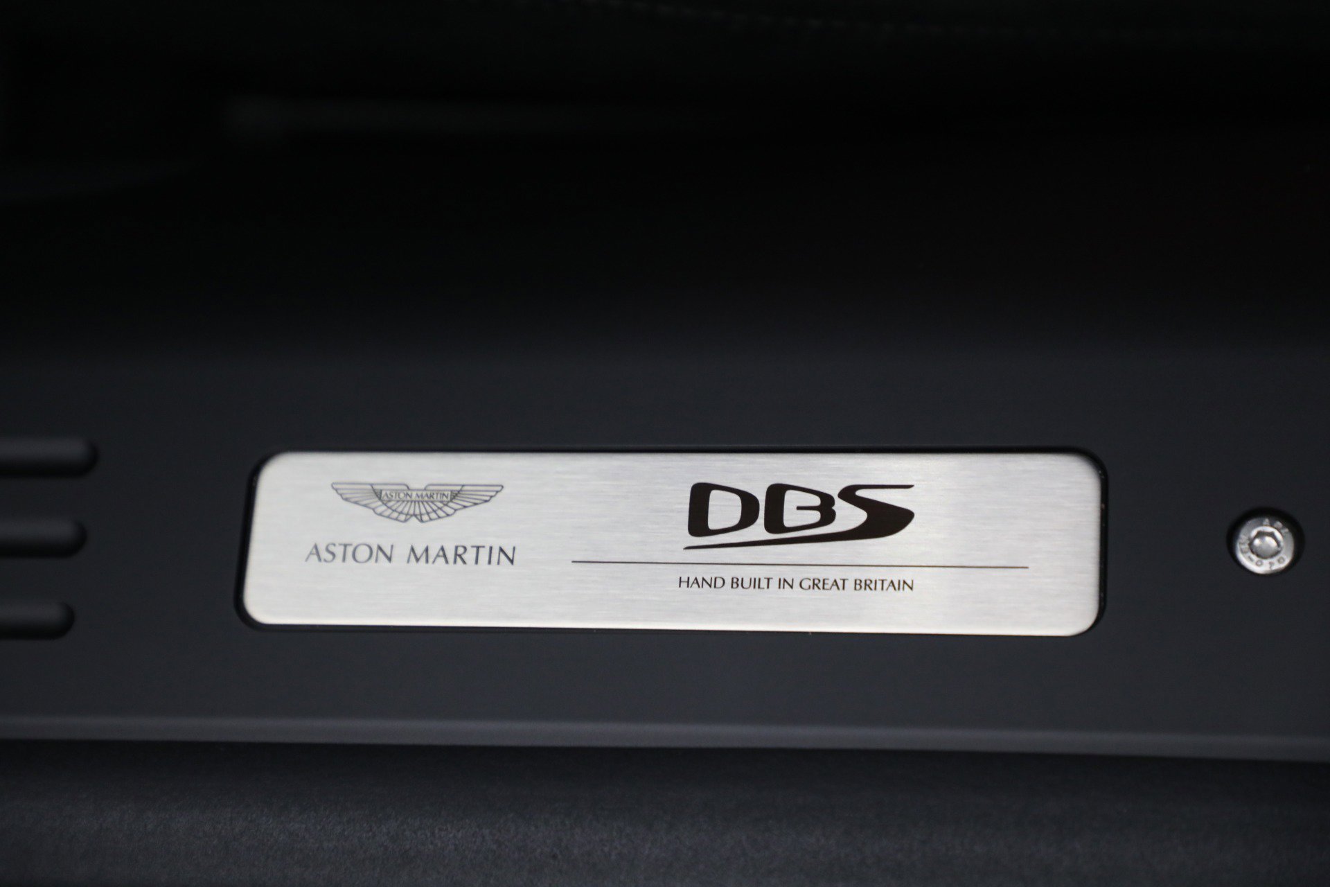 Used 2023 Aston Martin DBS Coupe image 17