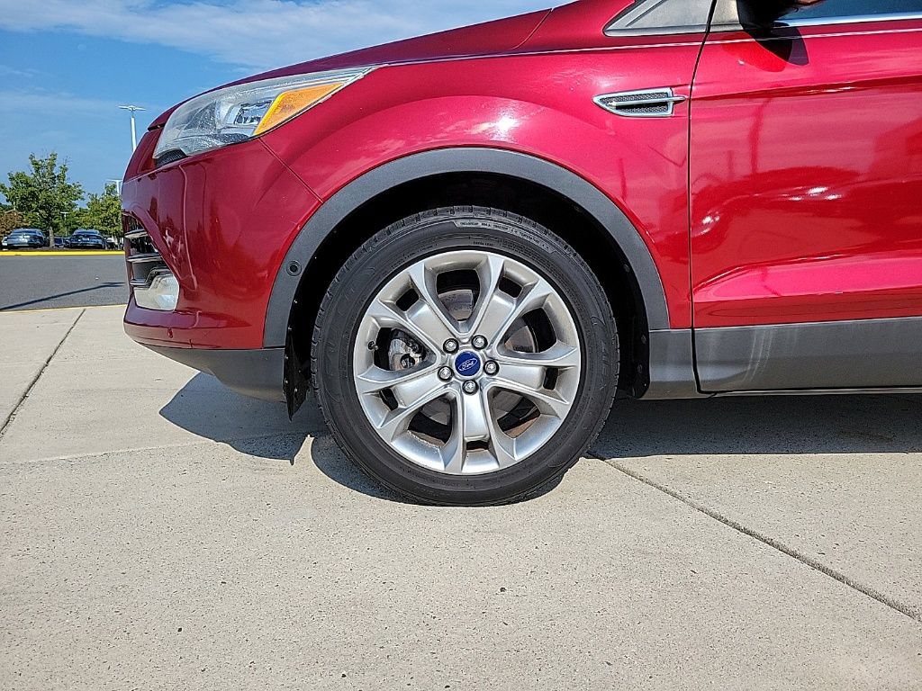 Used 2014 Ford Escape Titanium w/ Equipment Group 401A AWD/4WD image 7