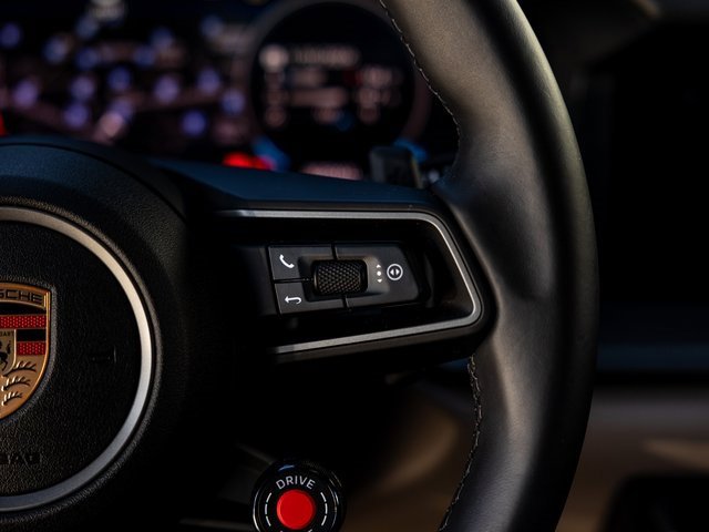 Certified 2025 Porsche 911 Carrera image 41
