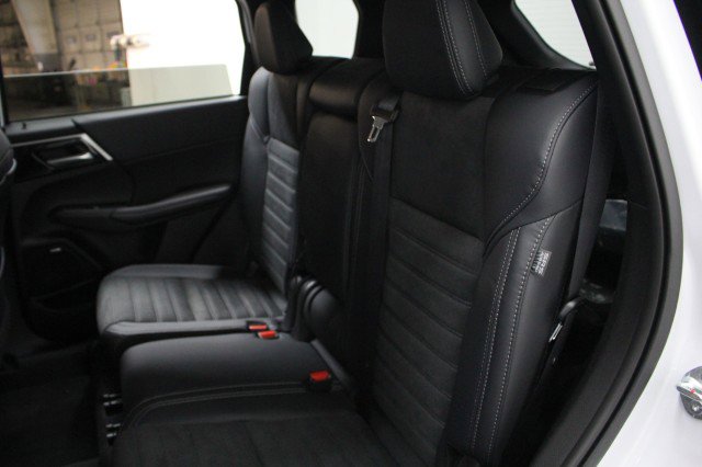 New 2026 Mitsubishi Outlander Trail Edition image 25