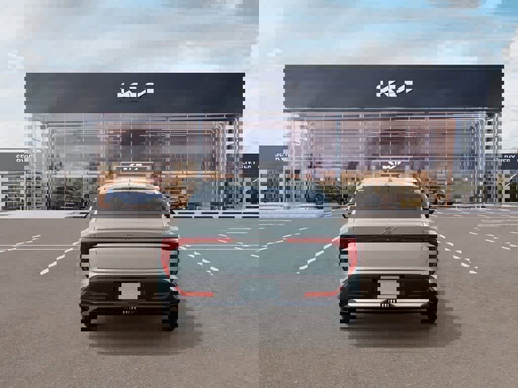 New 2026 Kia K4 LXS image 5