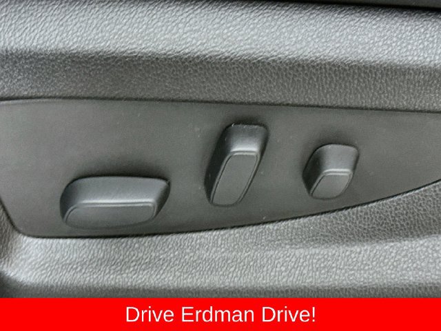 Used 2018 GMC Sierra 1500 SLT w/ SLT Premium Package AWD/4WD image 12