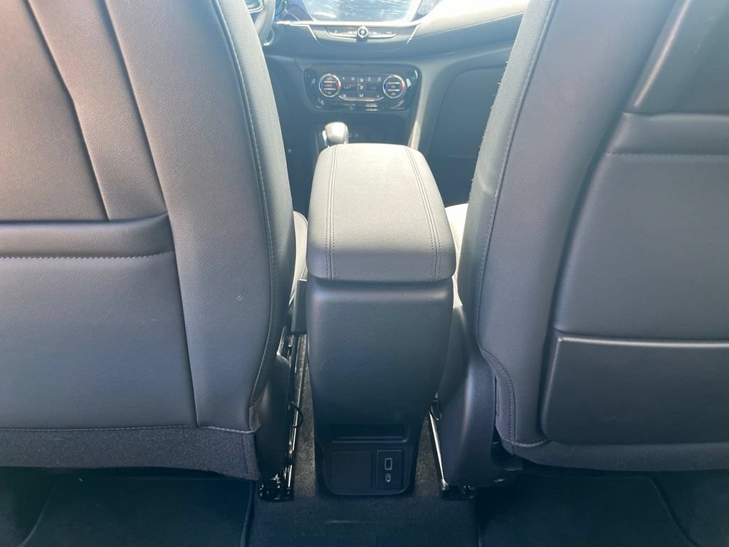 Used 2023 Buick Encore GX Select FWD image 26