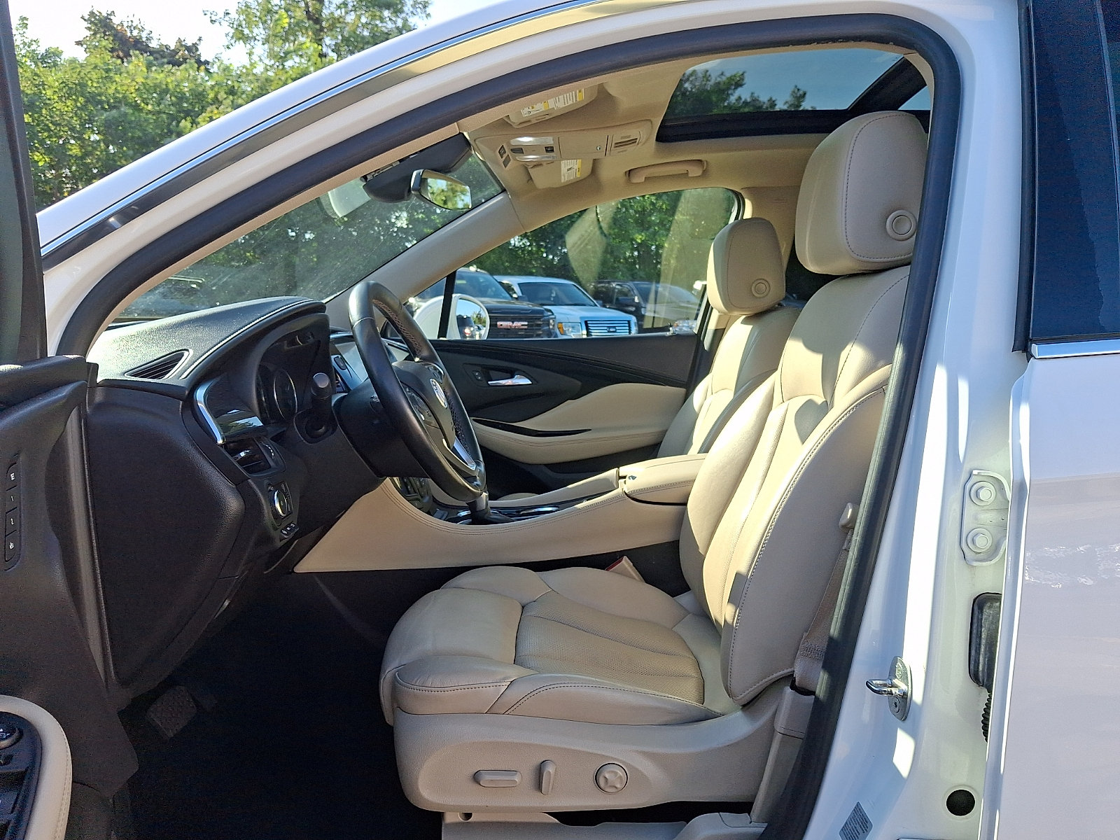 Certified 2017 Buick Envision Premium w/ Driver Confidence Package AWD/4WD image 13